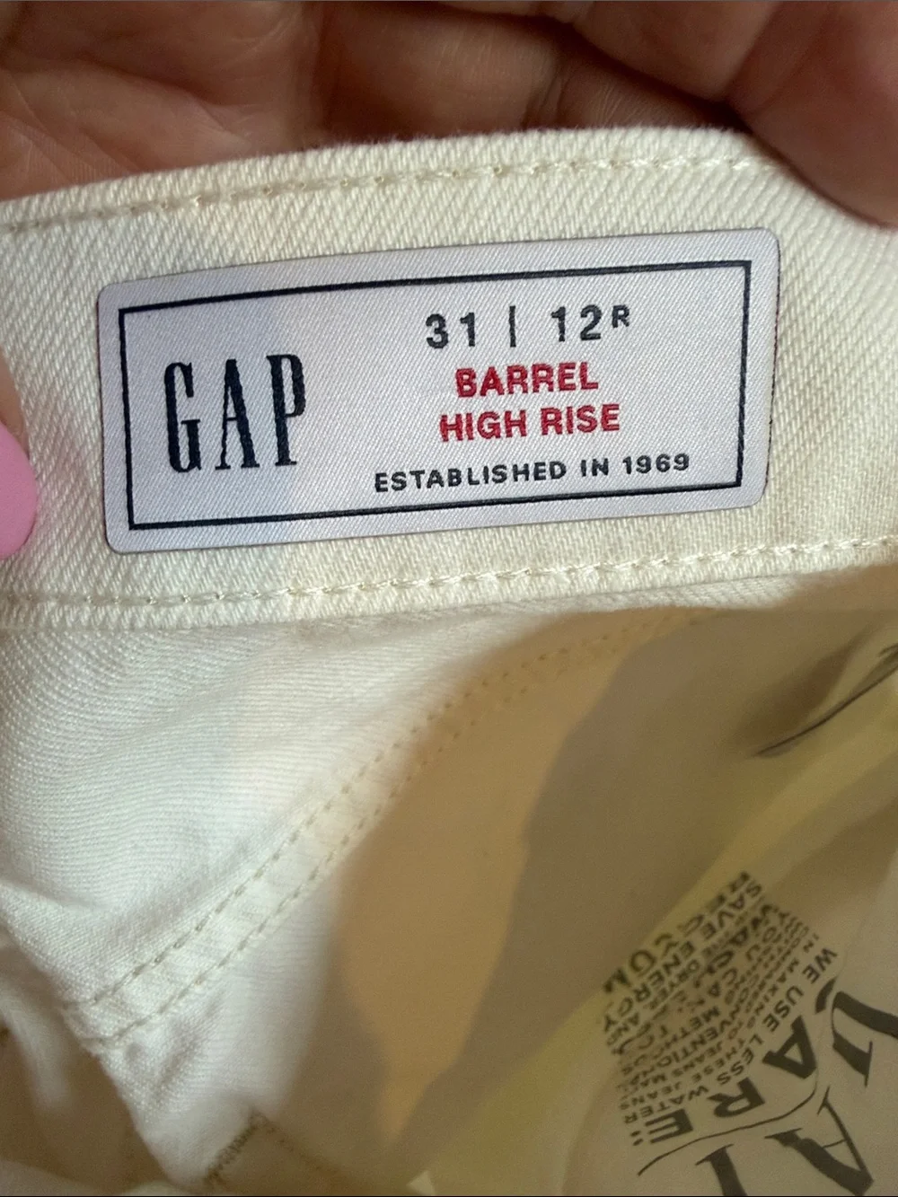 GAP Women Barrel Straight Leg Jeans in Off-White - Picture 9 of 11